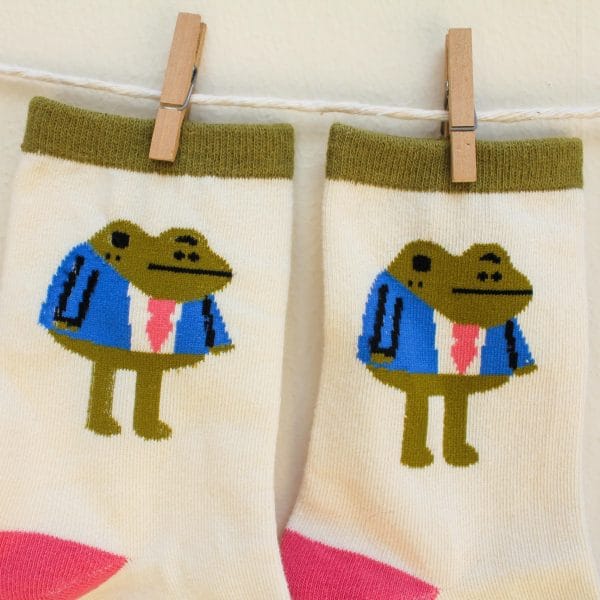 IMG_6365 Robert the corporate frog socks